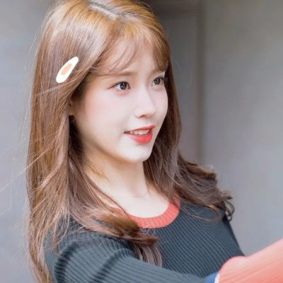 红颜暗老白发新